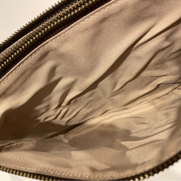 Maxon Collection Leather Crossbody Purse - Picture 9 of 16